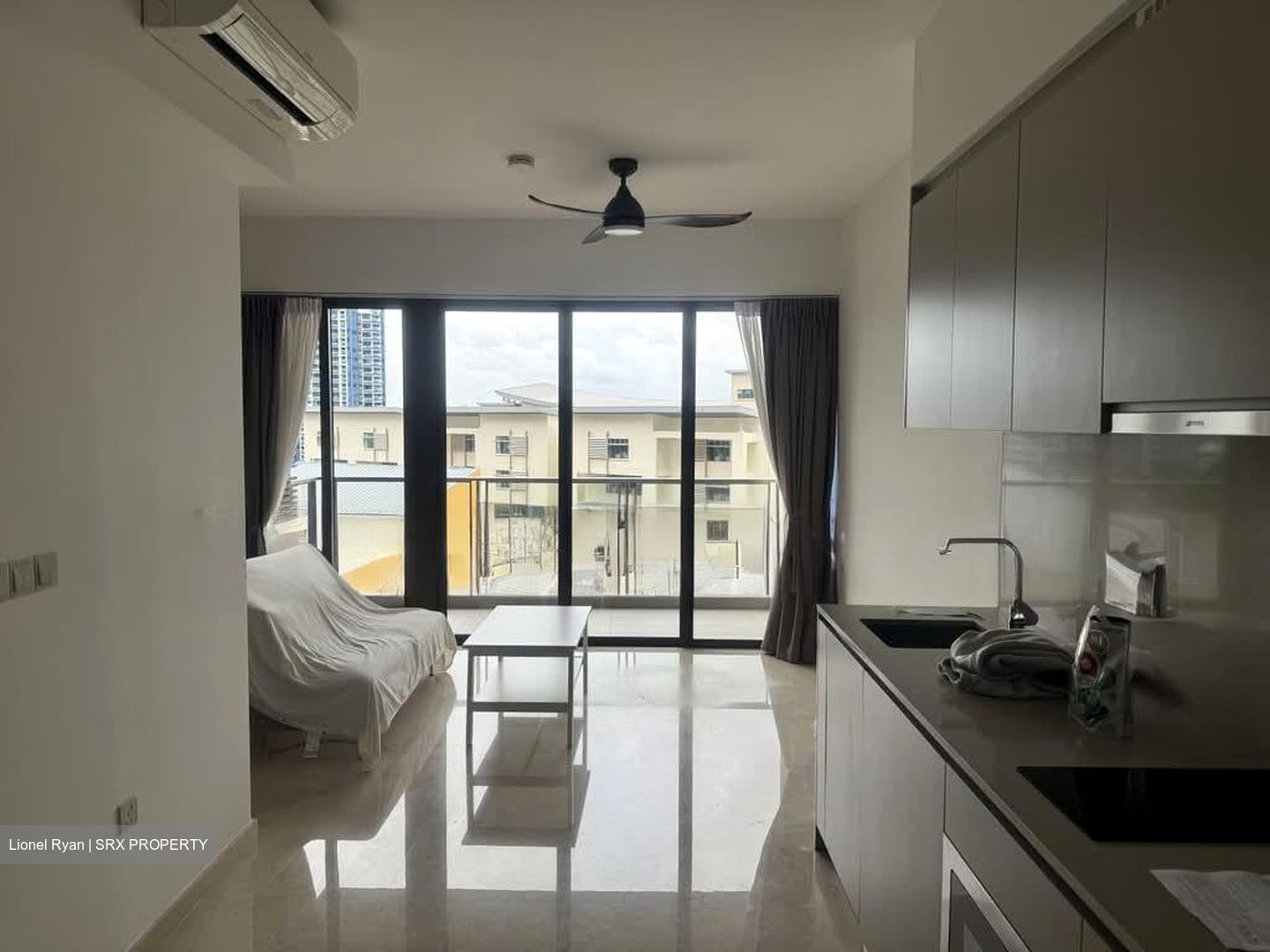 Seaside Residences (D15), Apartment #566078811